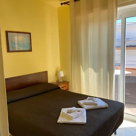 Nettuno 3* דיאנו מרינה