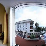 ホテル ネッツーノ 3*