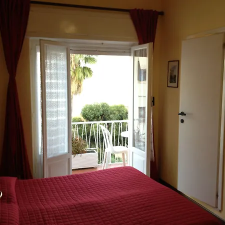 Szálloda Nettuno Diano Marina